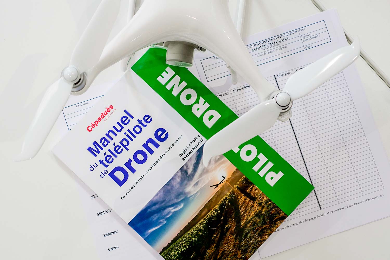 Quelles démarches nécessaires pour devenir pilote professionnel de drone civil en France ?