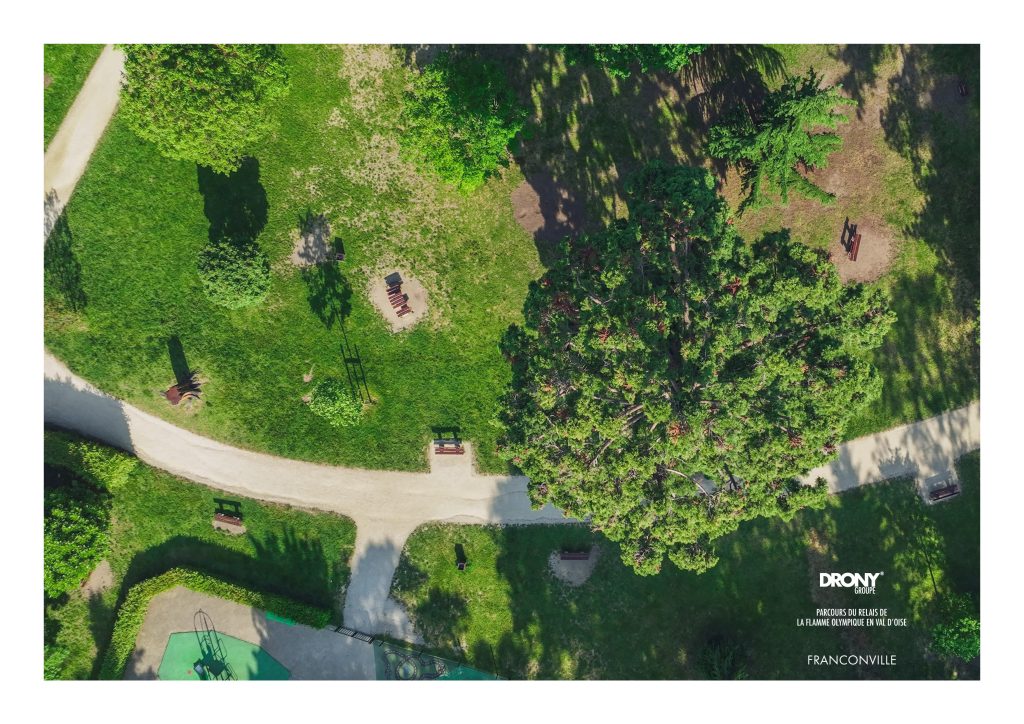 Topshot du parc Cadet de Vaux à Franconville-la-Garenne - Vue aérienne par drone
