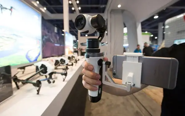 Parce-que nous aimons bien les produits DJI